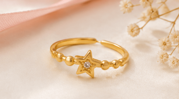 Kids Gold Star Ring