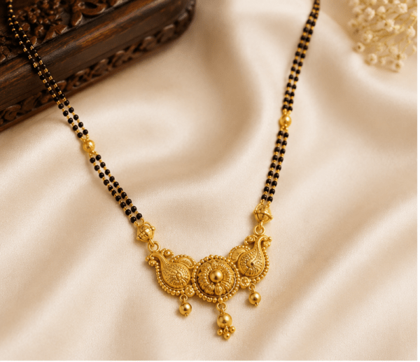 Heritage Paisley Traditional Gold Mangalsutra